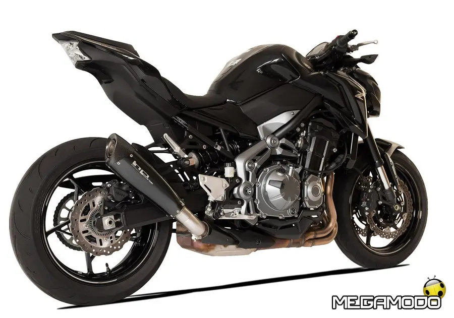 Kawasaki Z900 MY2017 con scarichi HP Corse Hydroform e Evoxtreme