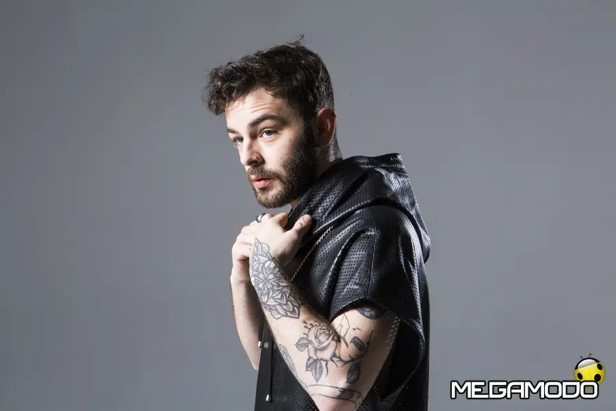 Lorenzo Fragola, pubblicato il videoclip di "Battaglia Navale"