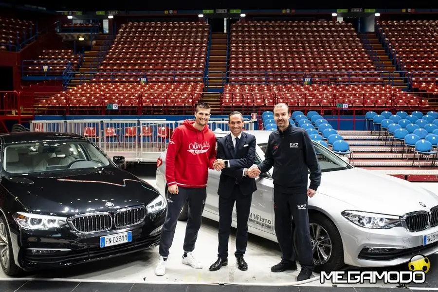 BMW Serie 5 Berlina e Touring consegnate alla EA7 Olimpia Milano