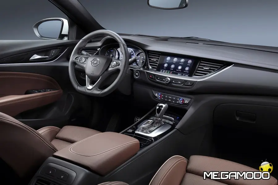 Opel Insignia, nuova generazione di sistemi di infotainment