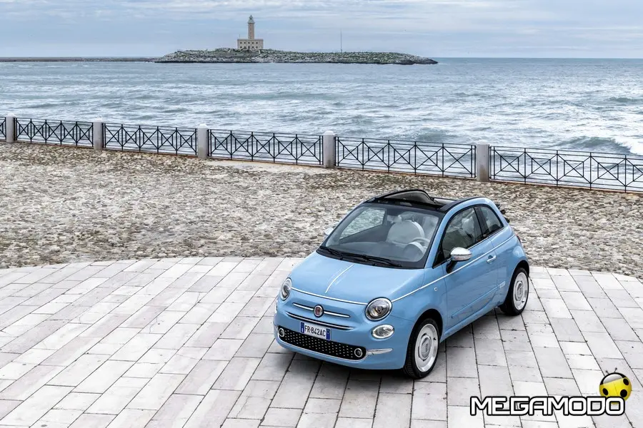 Nuova Fiat 500 "Spiaggina '58"