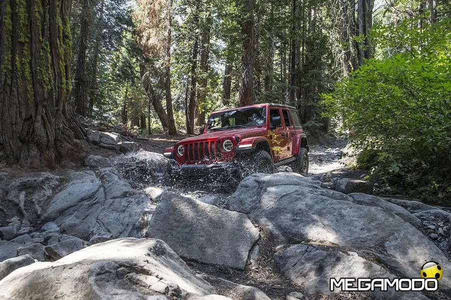 Nuova Jeep Wrangler Rubicon in azione sul Rubicon Trail!