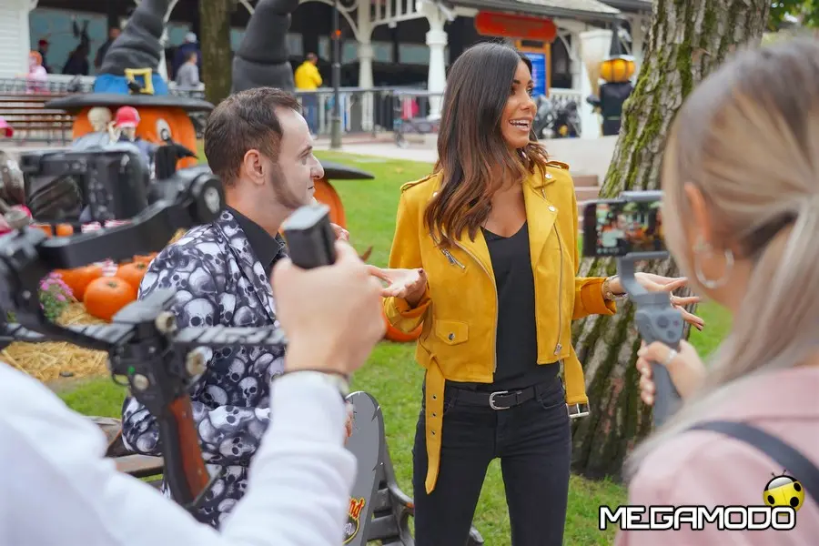 Federica Nargi da il via al Gardaland Magic Halloween!