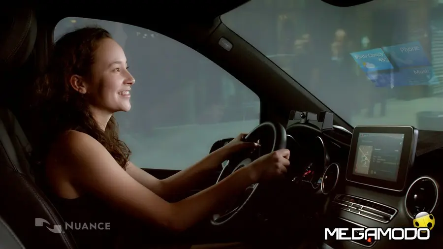 Nuance Automotive presenta l'auto senza pulsanti del futuro