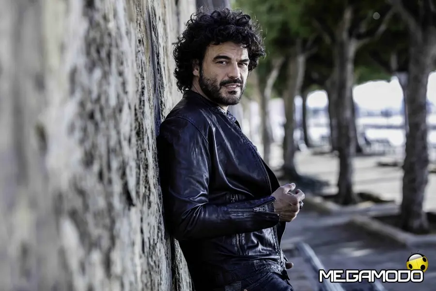 Francesco Renga, online il videoclip del singolo "L'odore del caffè"