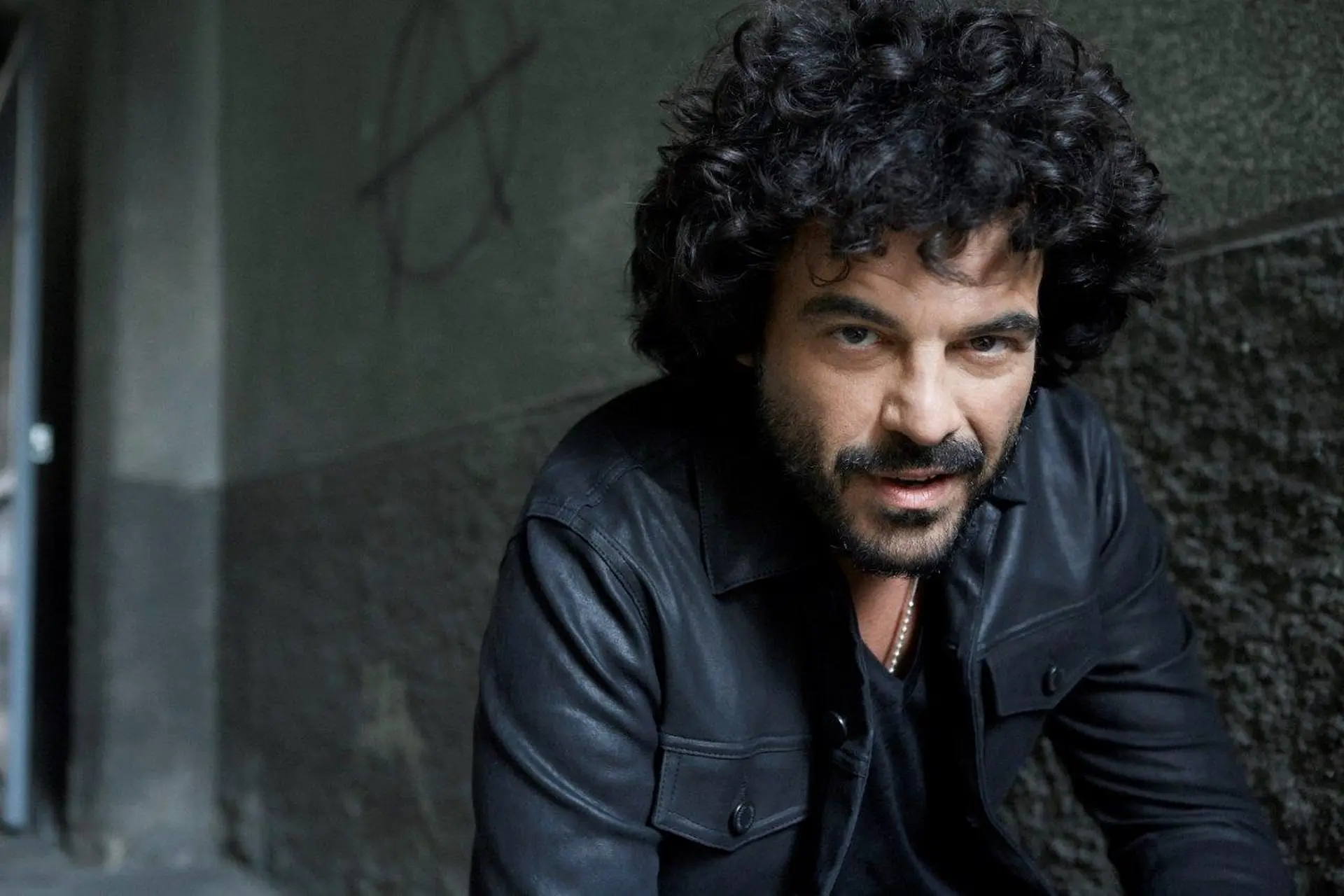Francesco Renga, esce oggi il nuovo album "L'altra metà"