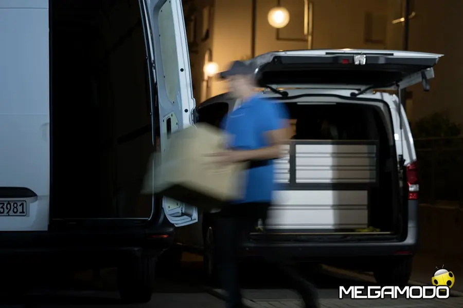 Mercedes-Benz Vans ha presentato il sistema In-Van Delivery & Return