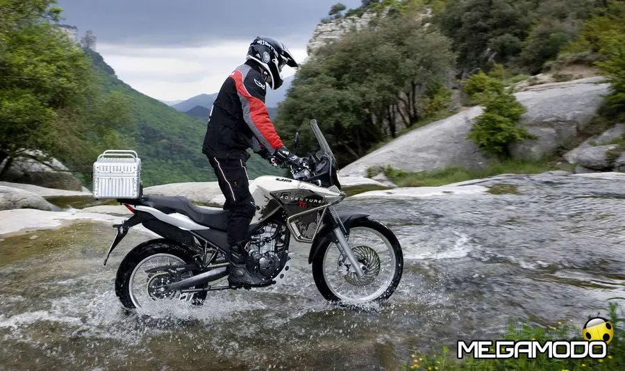 UM Motorcycles presenta la DSR Adventure TT