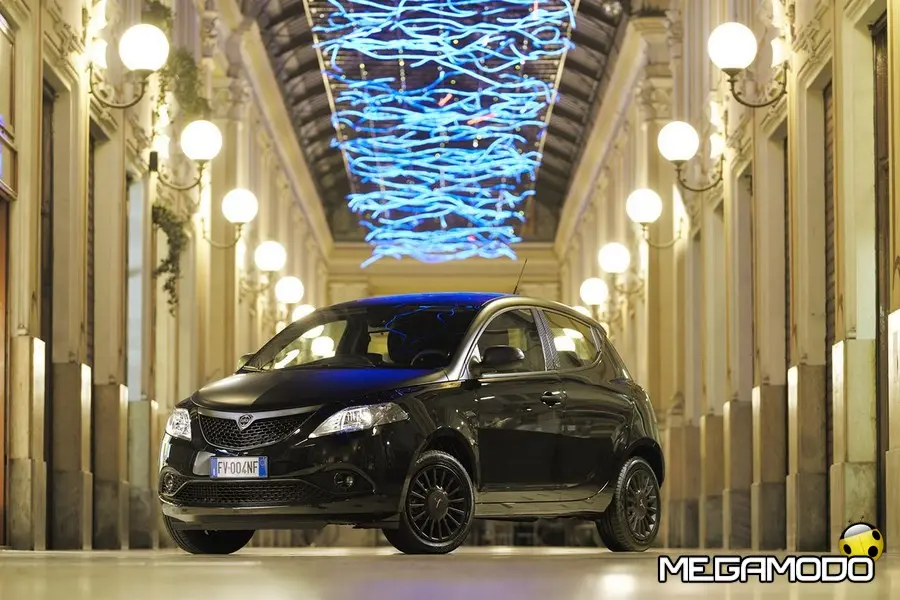 Lancia Ypsilon illumina Parco del Valentino 2019