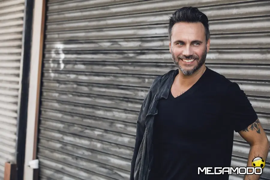 Nek, disponibile in radio il nuovo singolo "Alza la Radio"!