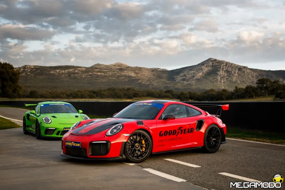 Goodyear Eagle F1 SuperSport RS: pneumatico su misura per le Porsche 911 GT2 RS e GT3 RS