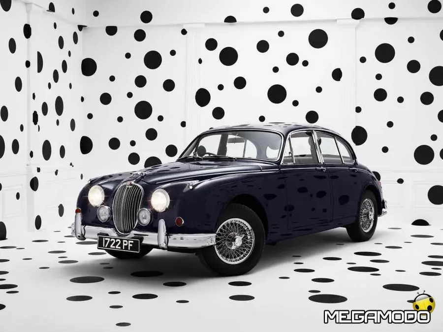 Jaguar celebra il 60° Anniversario della MK 2 con uno scatto del fotografo Rankin