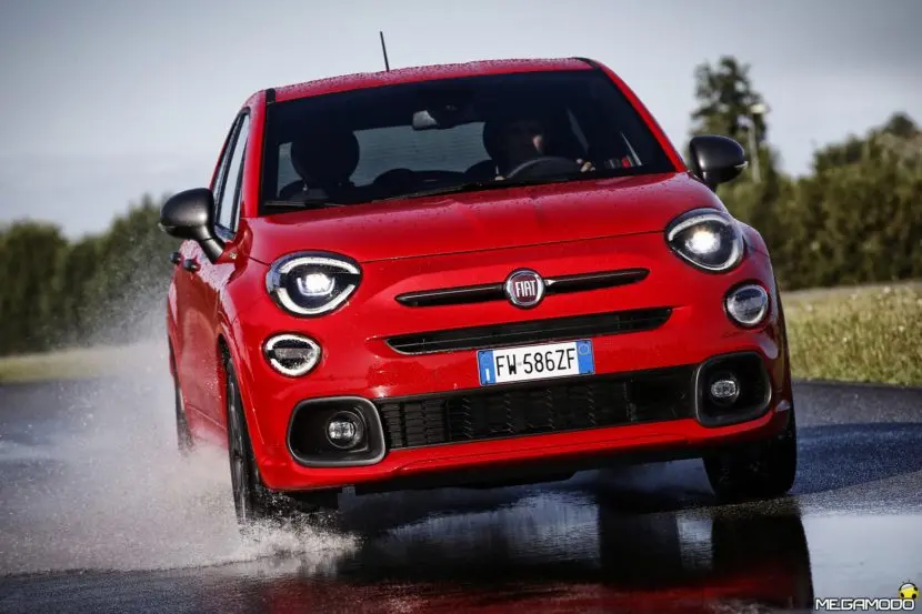 Fiat 500X Sport, crossover in salsa "piccante"
