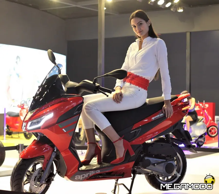 Piaggio ha svelato il nuovo scooter Aprilia SXR 160 dedicato al mercato indiano