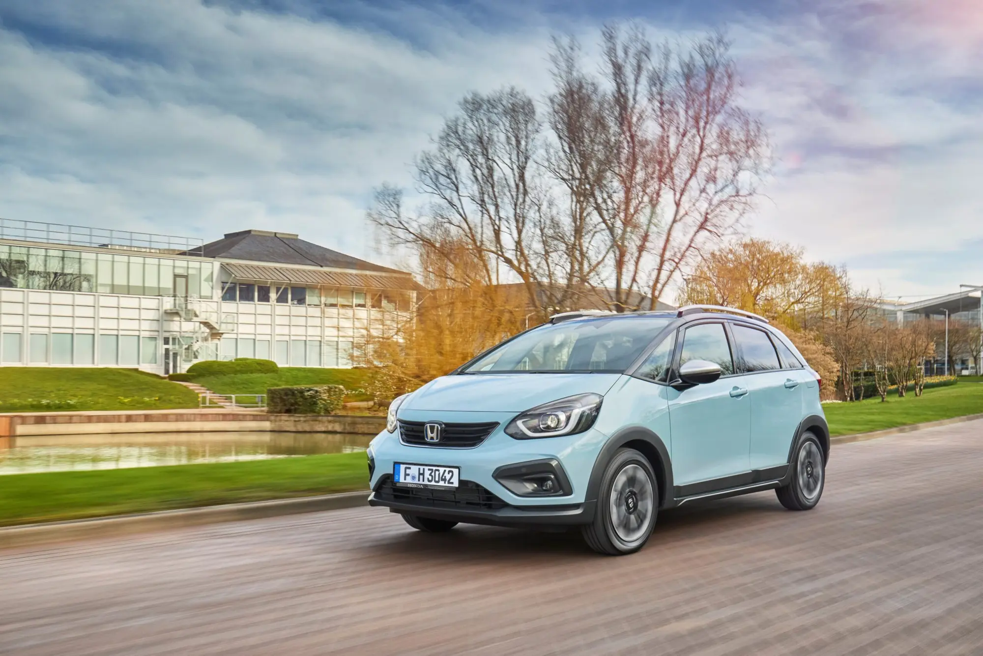 Honda Jazz Crosstar: spaziosa e concreta