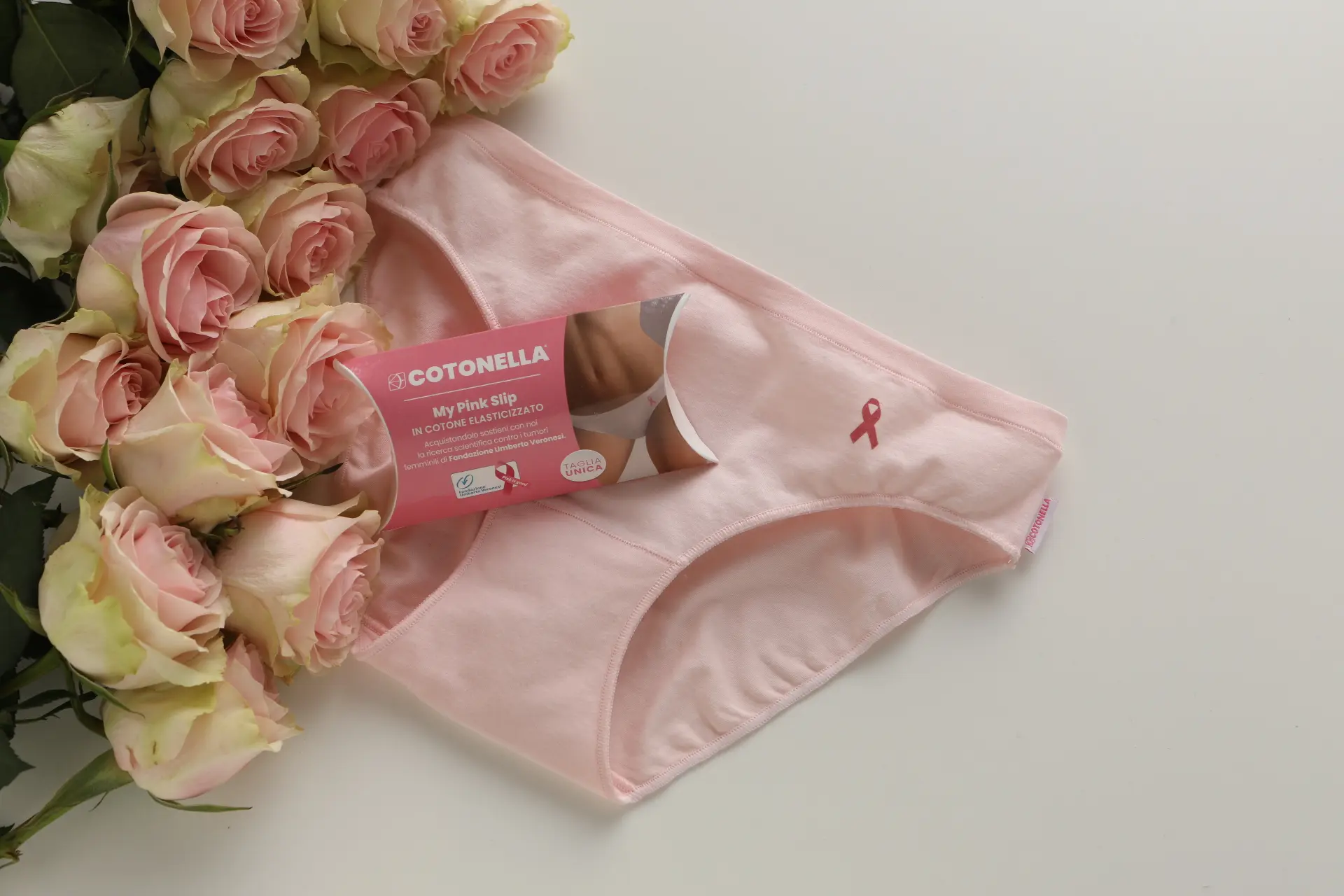 Cotonella lancia "My pink slip" a supporto della Fondazione Umberto Veronesi