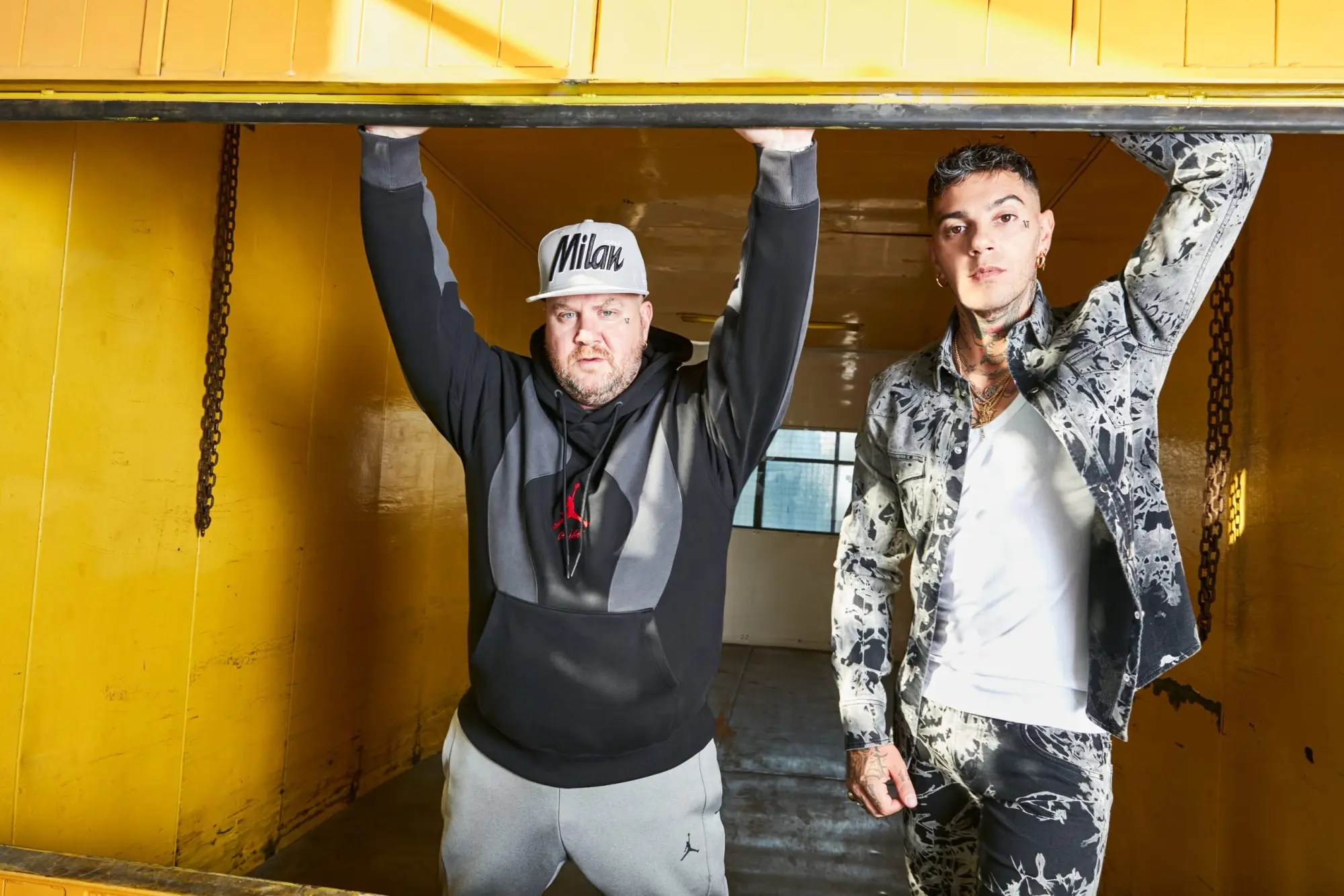 Emis Killa e Jake La Furia: è online il video di "Ultima volta"