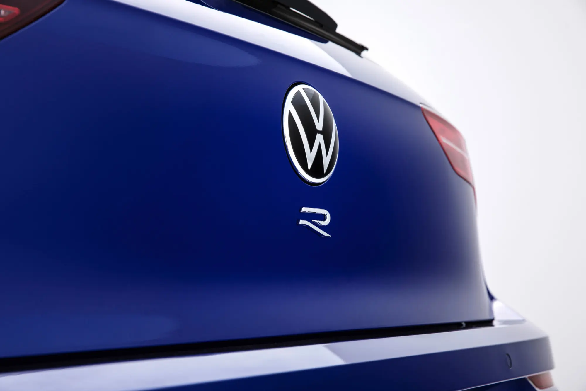 Volkswagen: Golf 8 R pronta al debutto