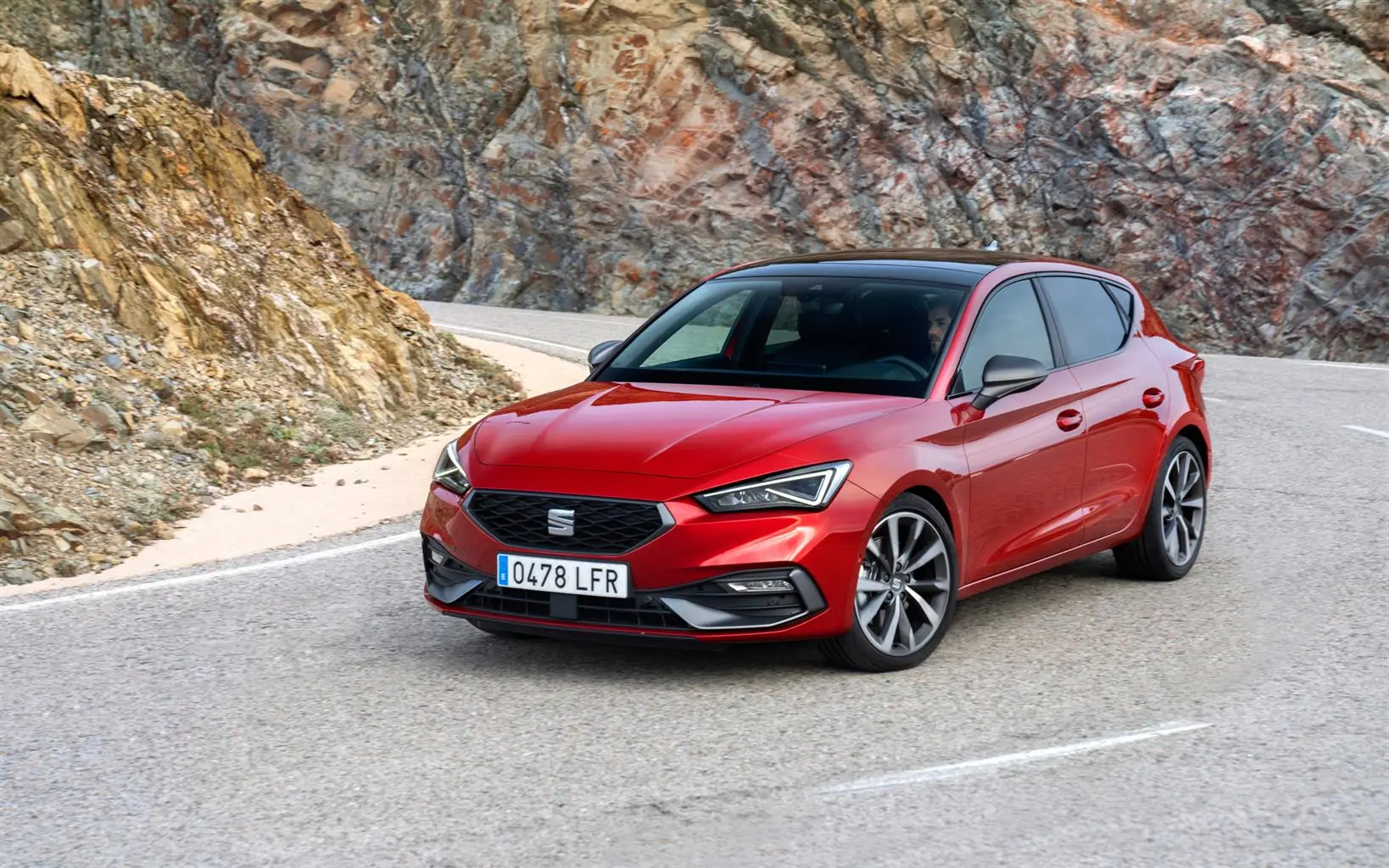 Nuova Seat Leon: sportiva e tecnologica
