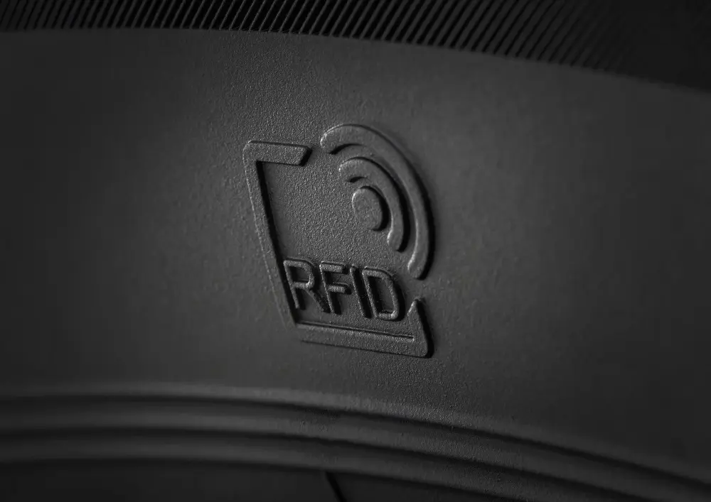 Continental avvia la produzione di pneumatici con tecnologia RFID