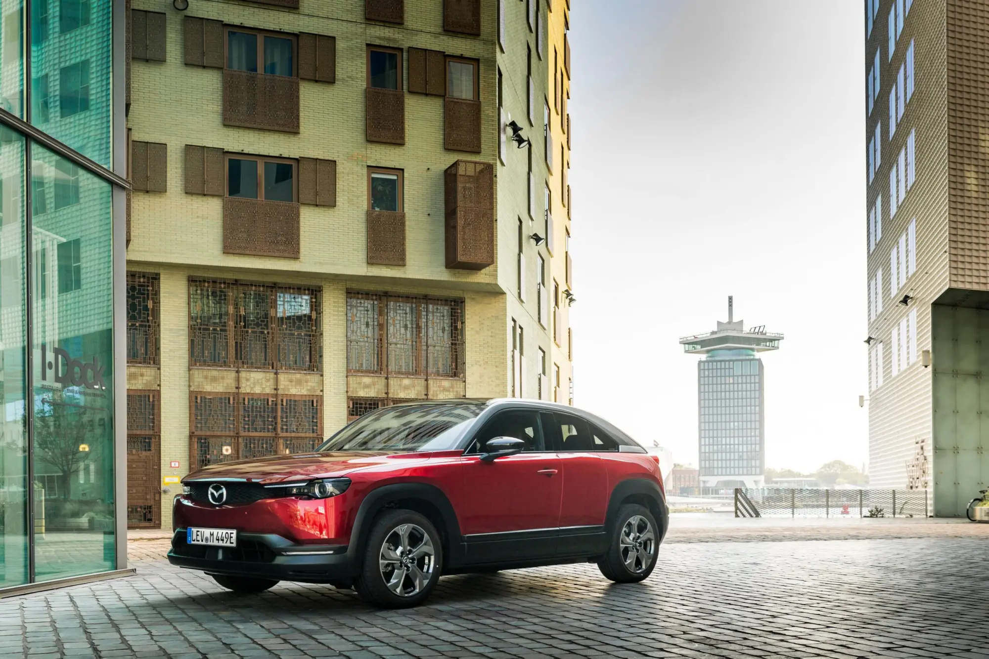 La Mazda MX-30 vince il Design Car of the Year in Giappone