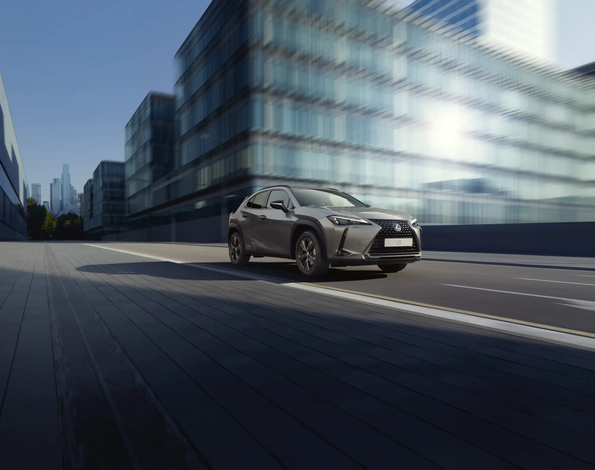 Lexus: ecco la nuova gamma UX Hybrid MY21