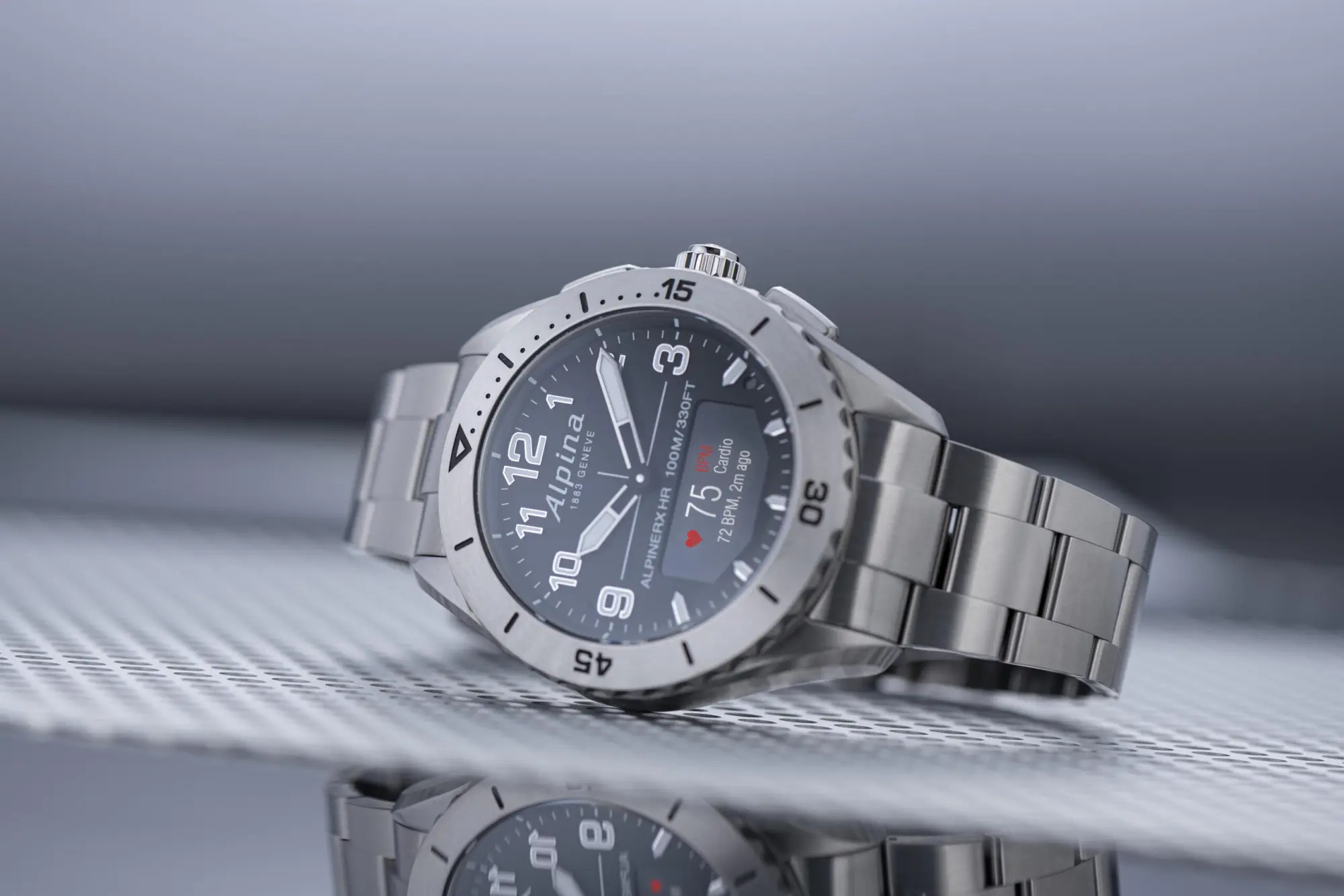 Alpina AlpinerX Alive: tre versioni in titanio per veri collezionisti