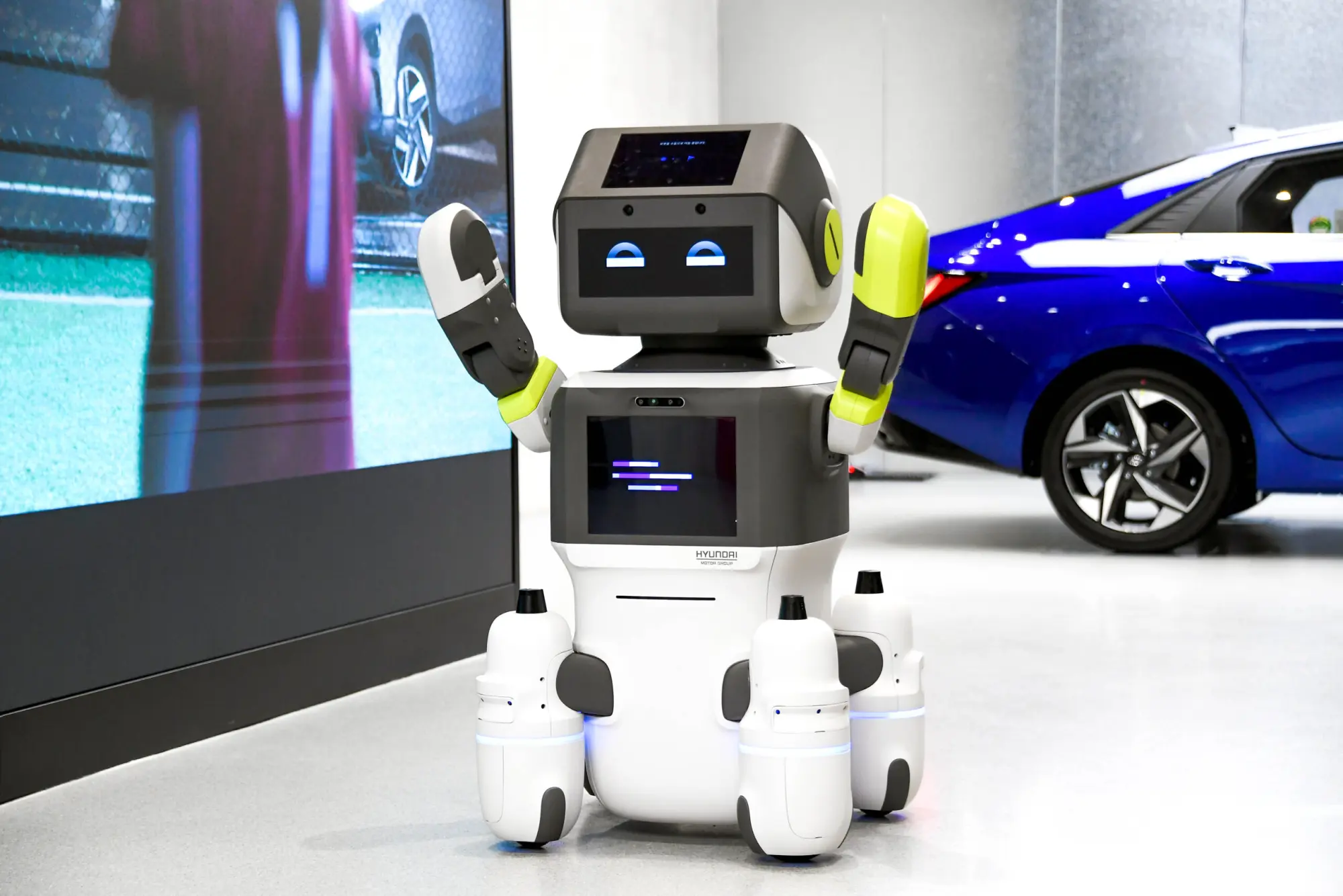 Hyundai DAL-e: robot umanoide per il servizio clienti in concessionaria