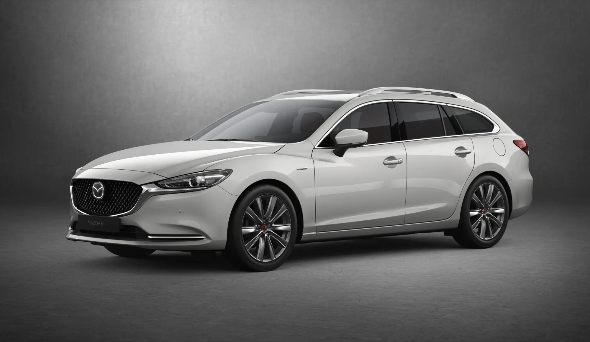 Mazda 6 2021: ammiraglia esclusiva e tecnologica