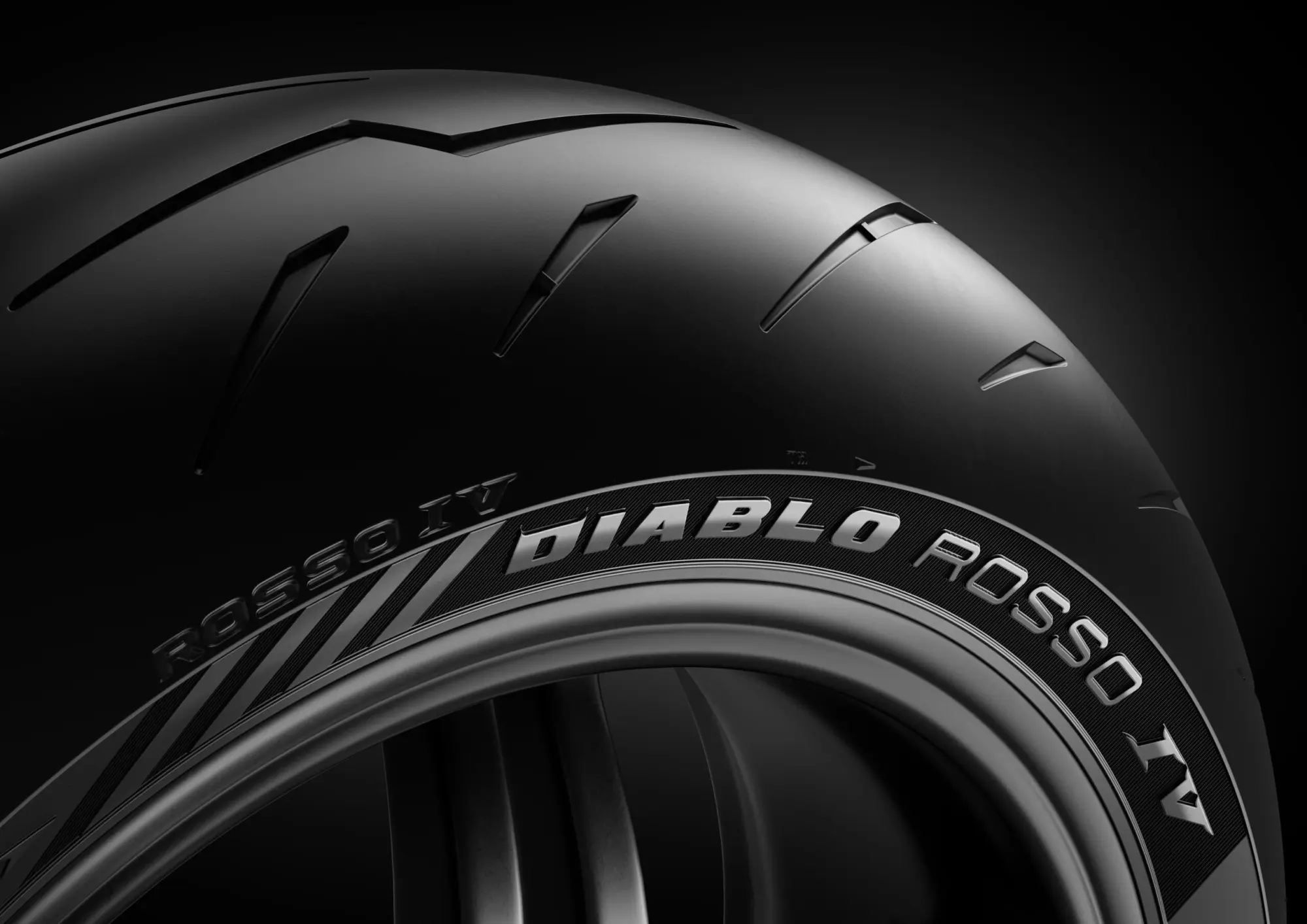 Pirelli Diablo Rosso: ecco la quarta generazione
