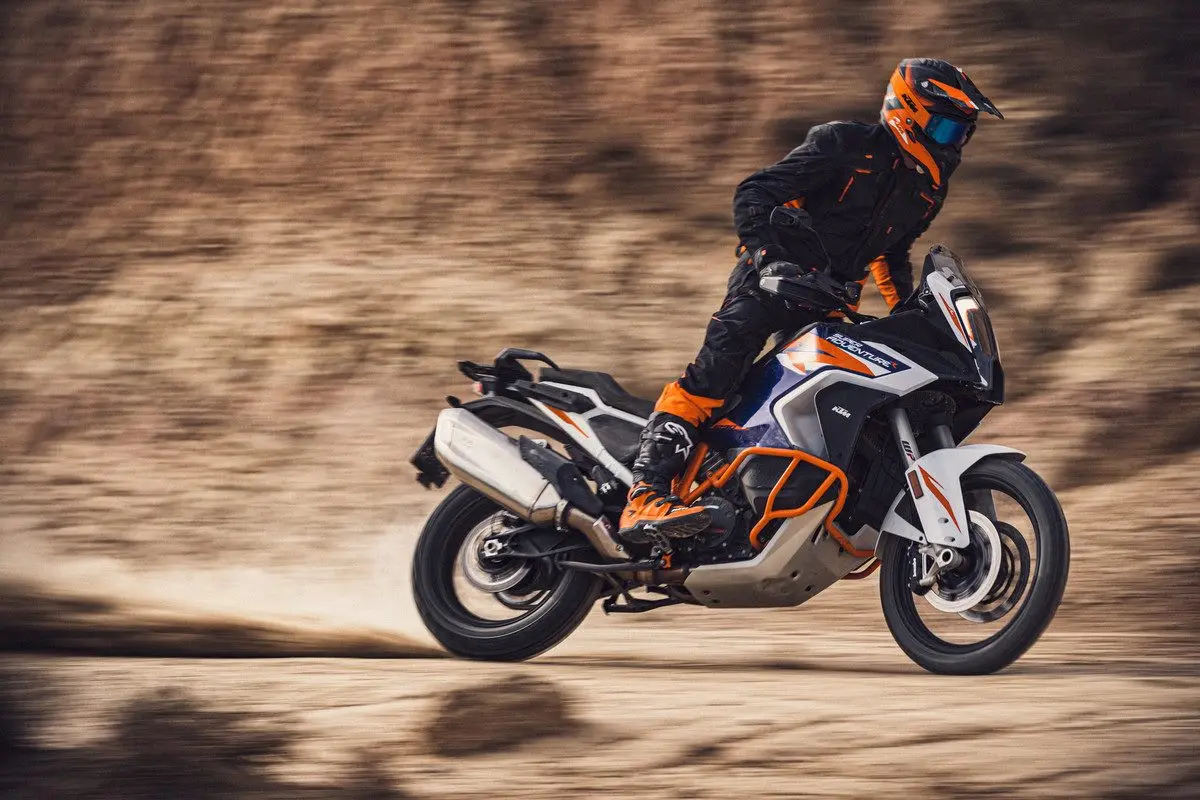 KTM presenta la nuova 1290 Super Adventure R