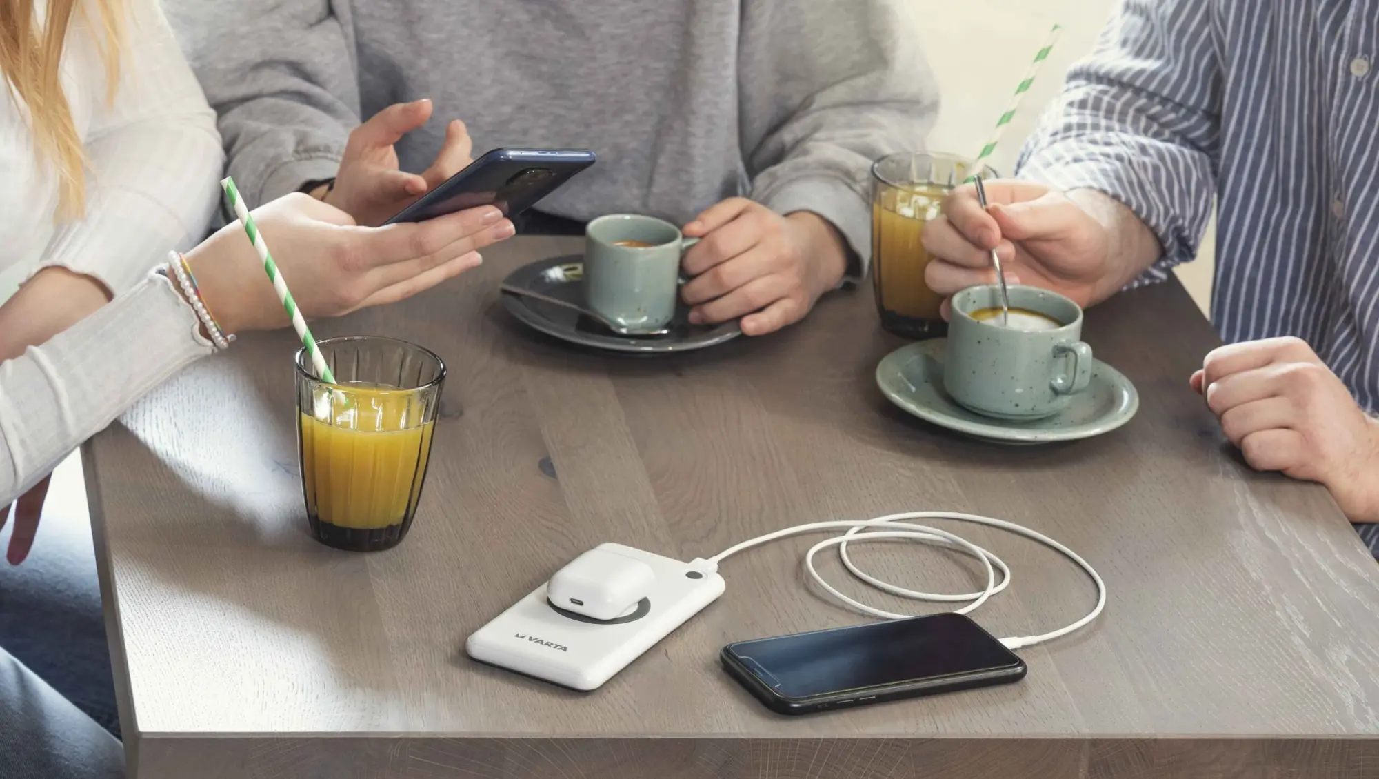 Varta: efficienza e versatilità con il nuovo Wireless Power Bank