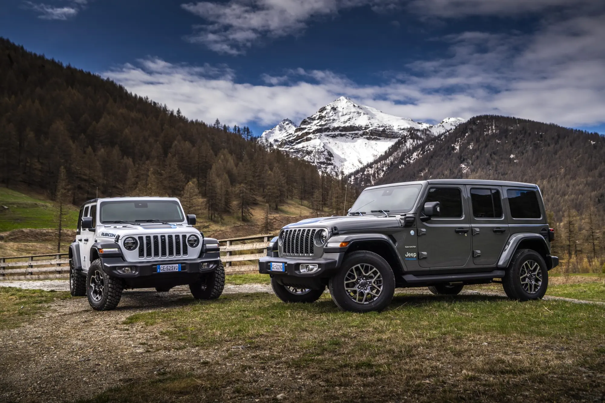 Nuova Jeep Wrangler 4xe: il meglio del 4x4 diventa elettrico per andare ovunque