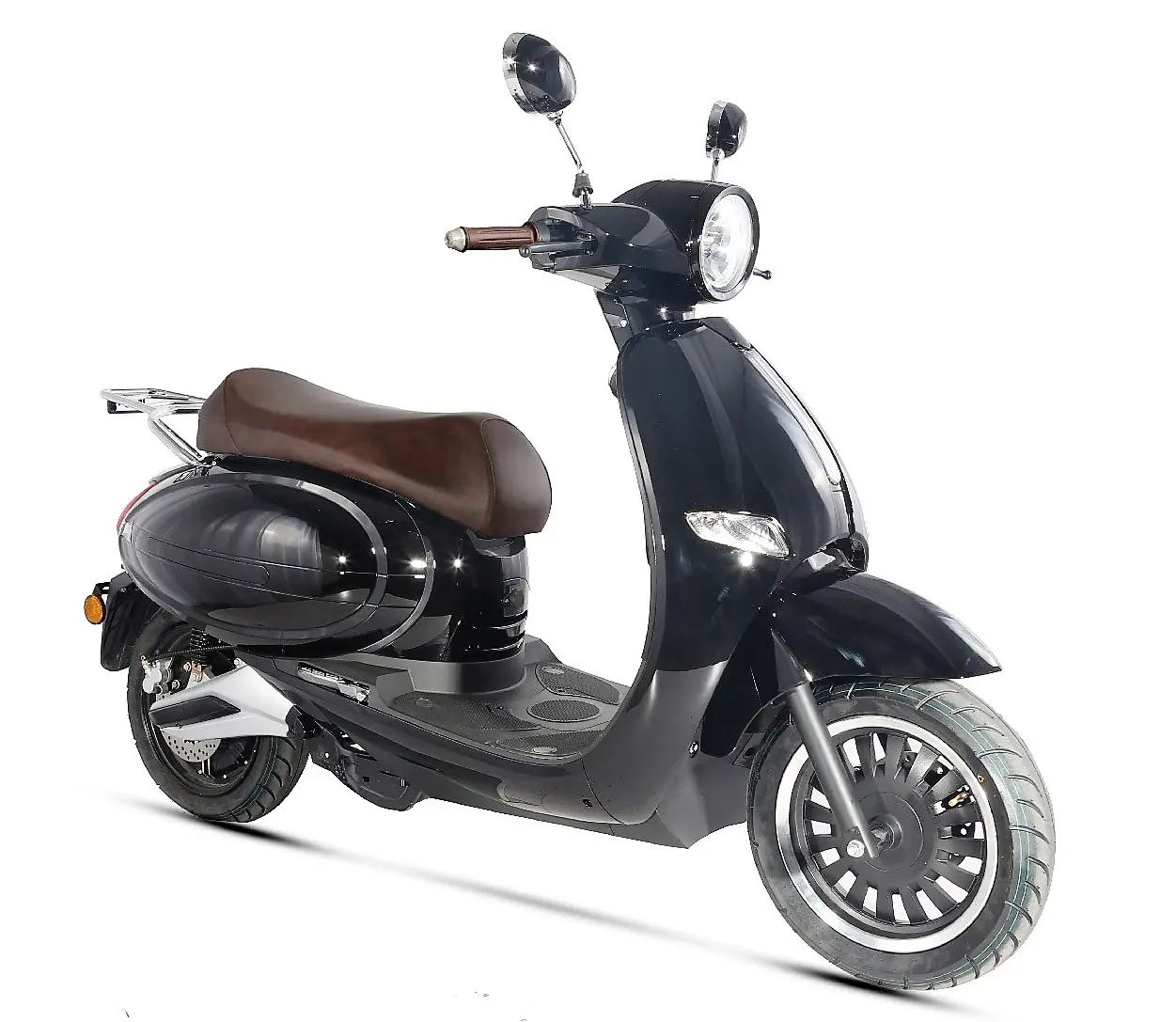 Norauto lancia lo scooter elettrico "WAYSCRAL E-QUIP 45"