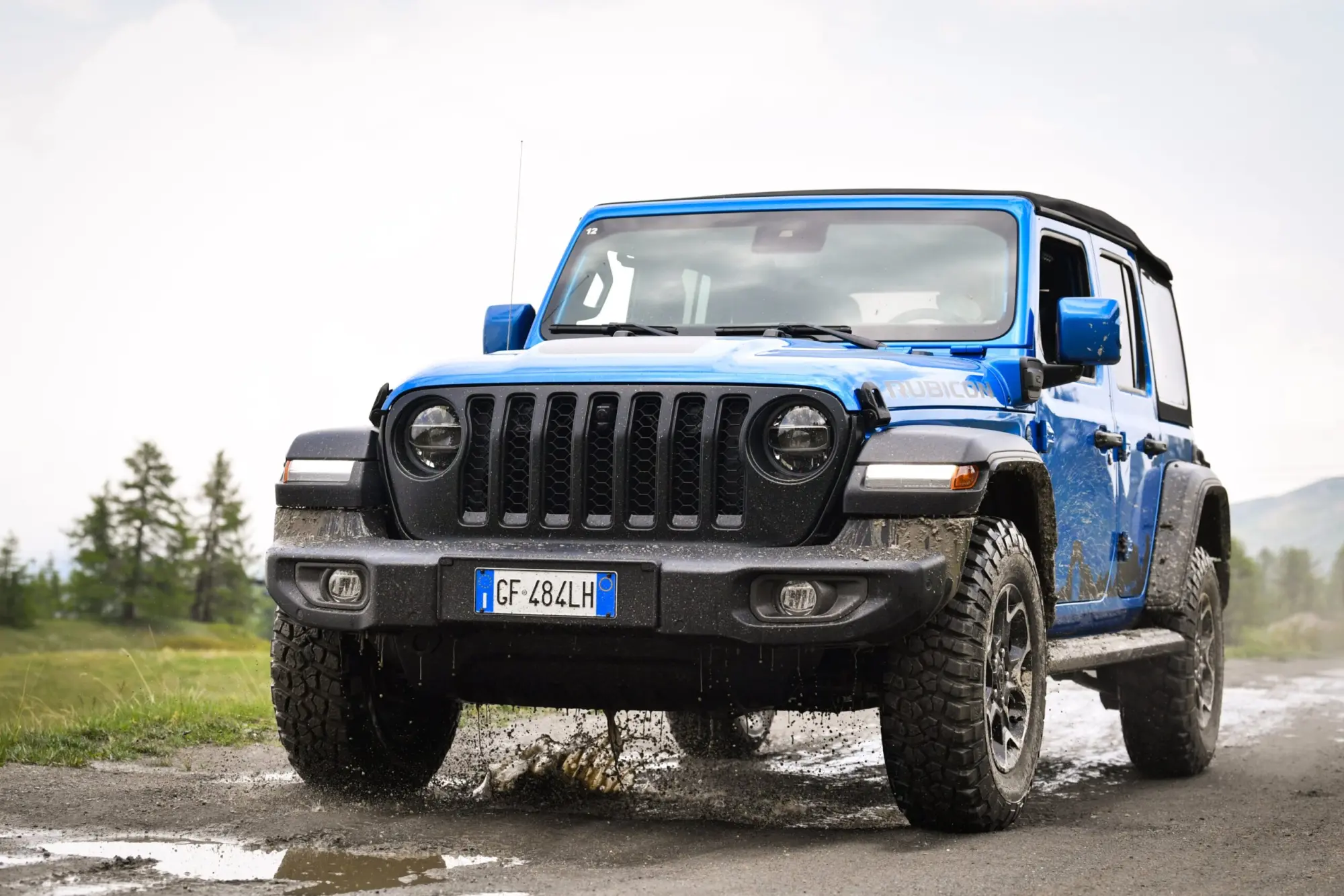 Nuova Jeep Wrangler 4xe: oltre 100 Accessori Autentici by Mopar