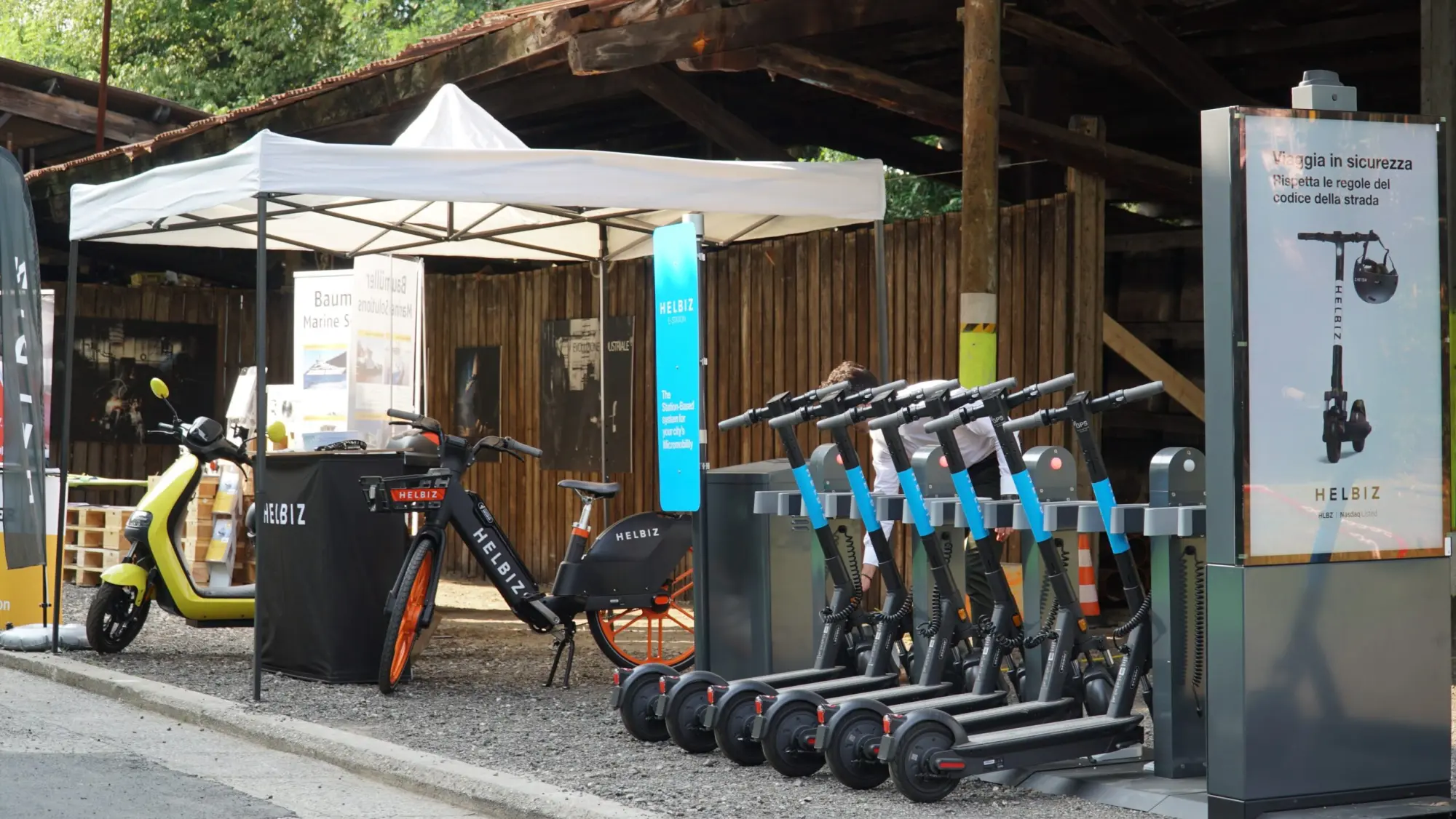 Helbiz alla presentazione del primo battello elettrico a Lugano