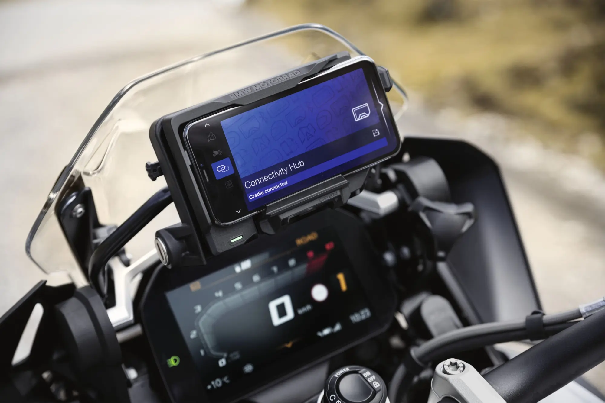 BMW Motorrad presenta il ConnectedRide Cradle