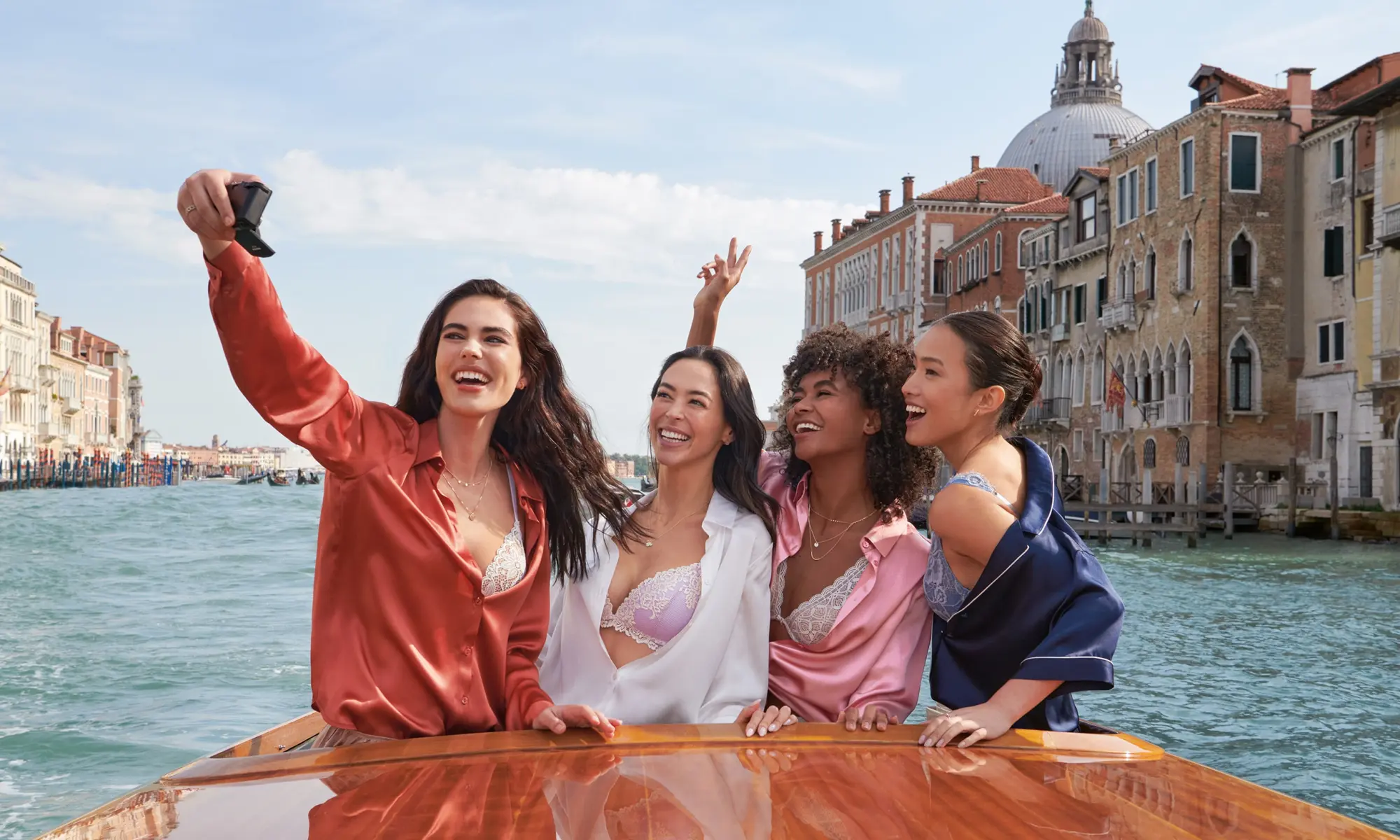 Intimissimi SS22: ecco la collezione primavera