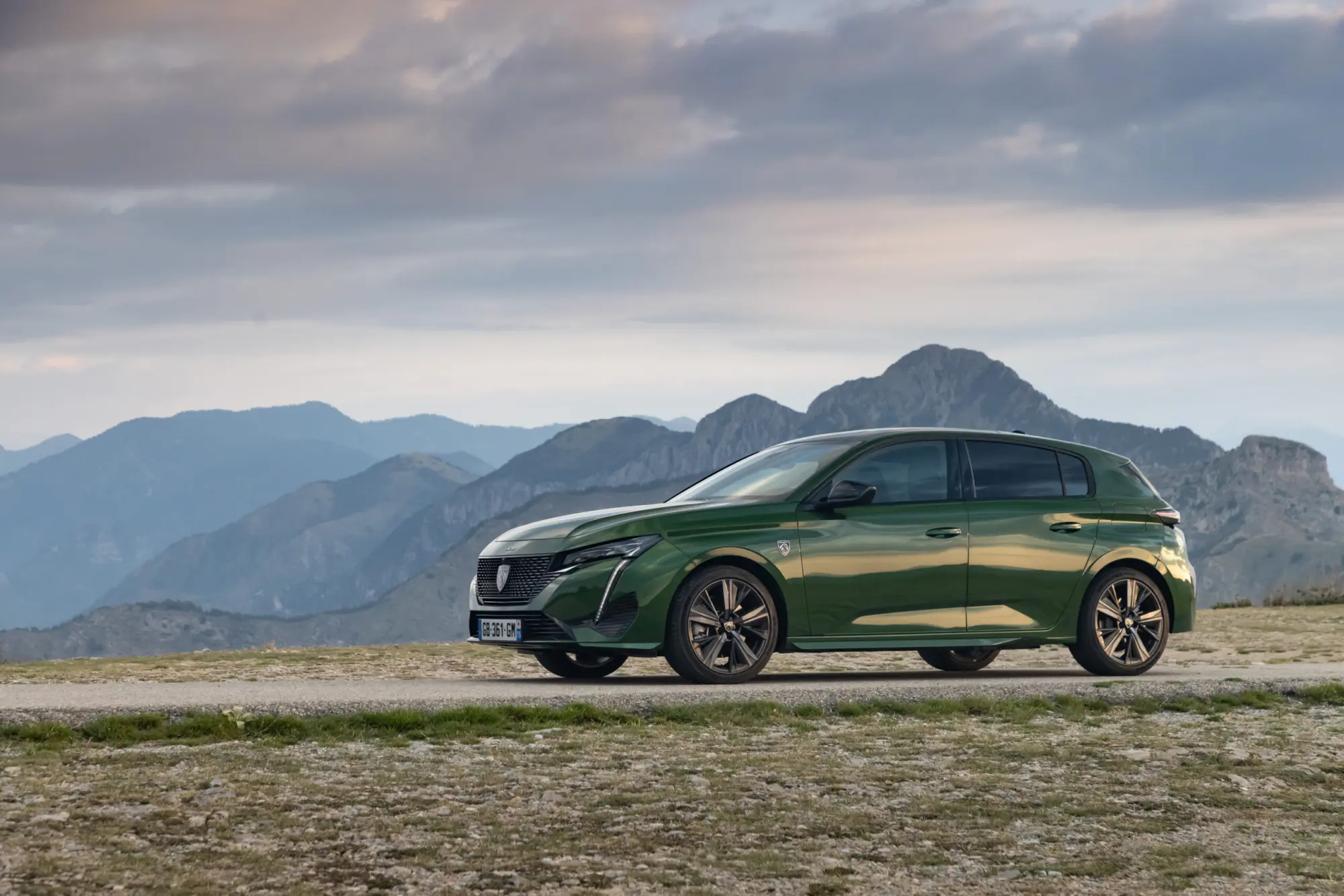 Nuova Peugeot 308 riceve il "Red Dot Award 2022"