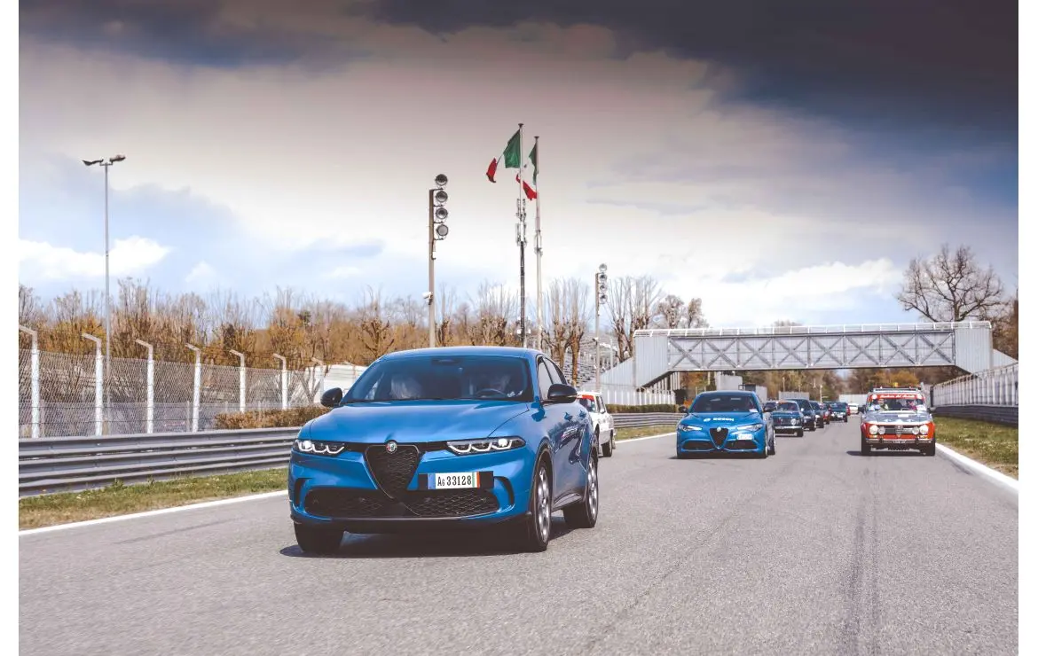 Tonale: un pieno di passione a Monza con le Alfa Romeo storiche