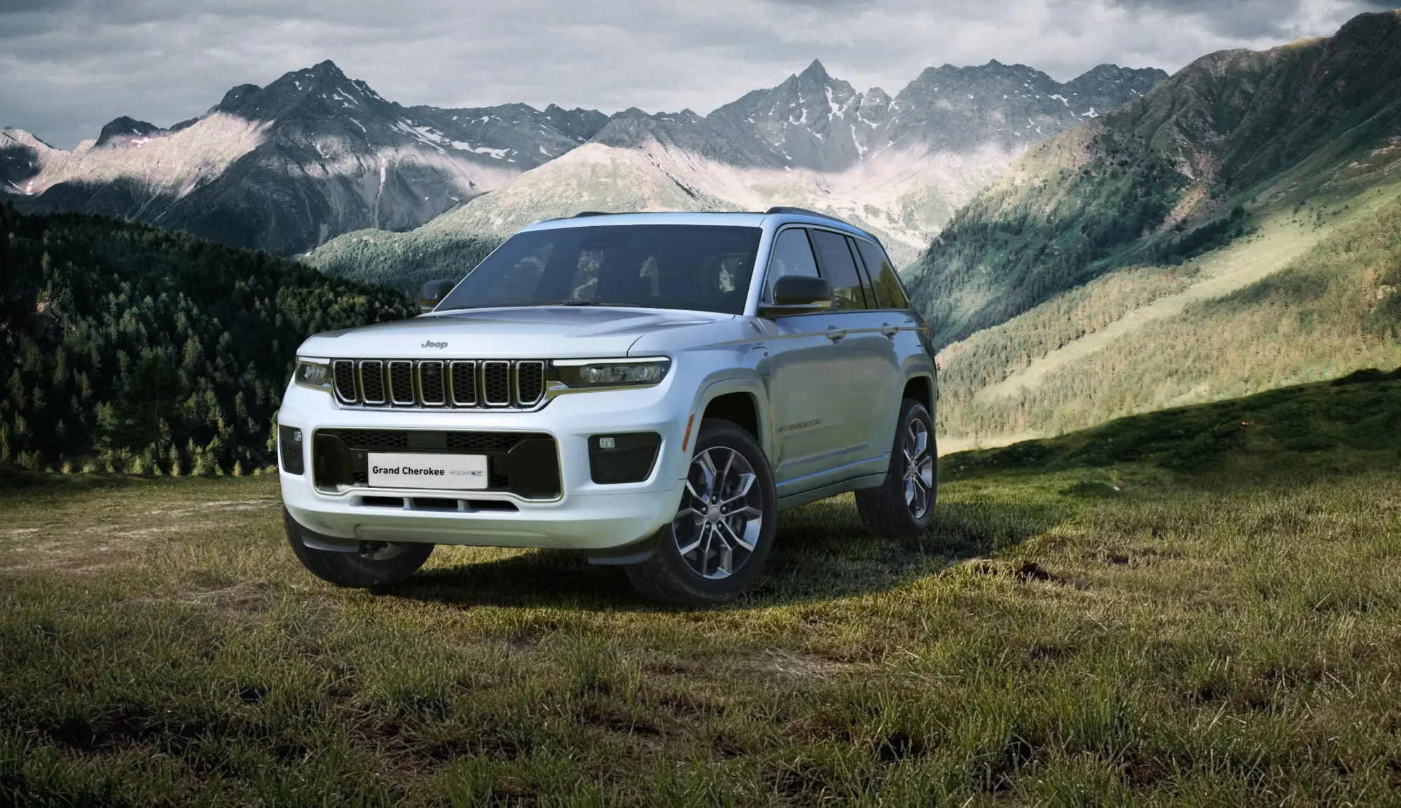 Al via gli ordini della Nuova Jeep Grand Cherokee 4xe Plug in Hybrid