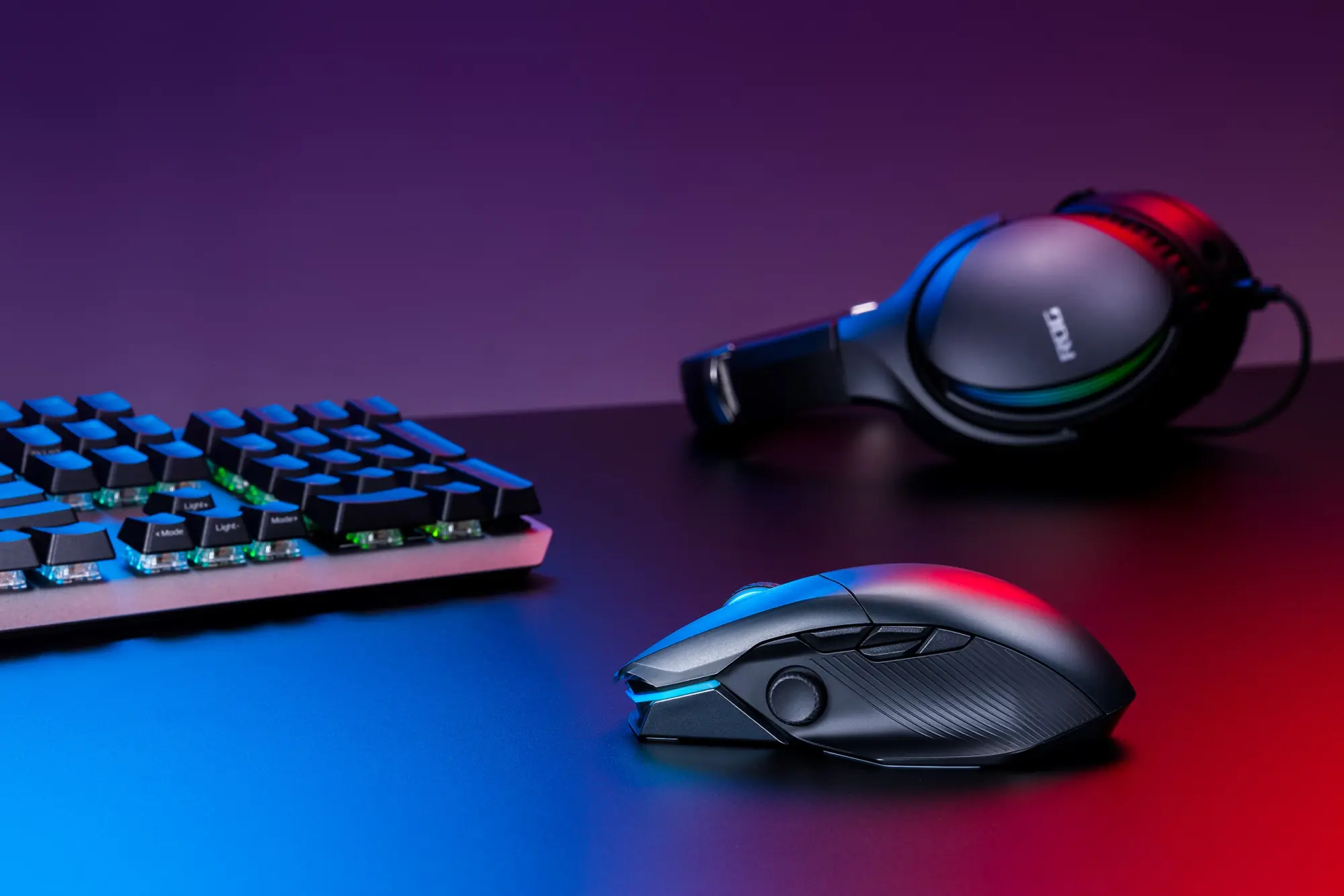 Asus ROG annuncia Chakram X: il mouse gaming si evolve ancora