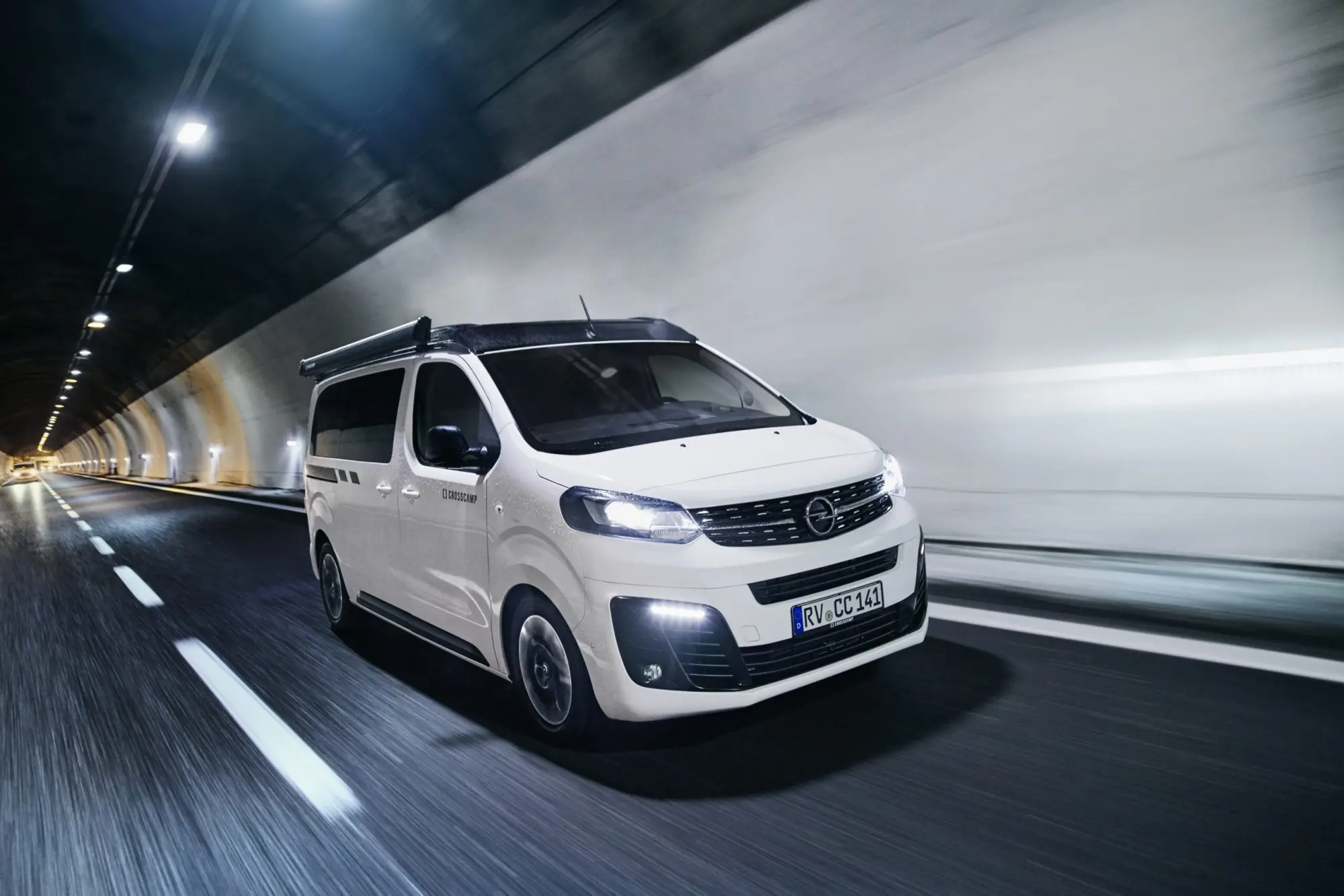 Opel Zafira-e Life: presto nella versione elettrica Crosscamp Flex