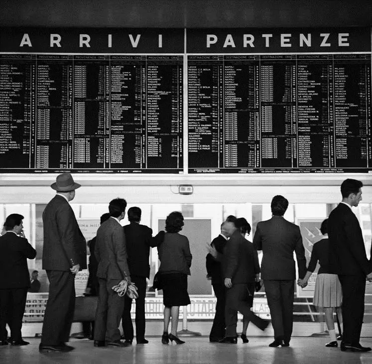 In viaggio la mostra "La memoria delle stazioni"