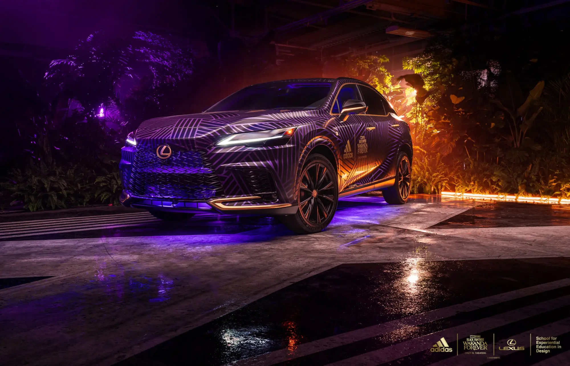 Lexus RX: ecco la versione esclusiva per celebrare "Black Panther: Wakanda Forever"