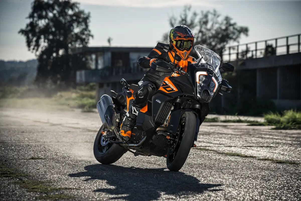 KTM presenta la 1290 Super Adventures