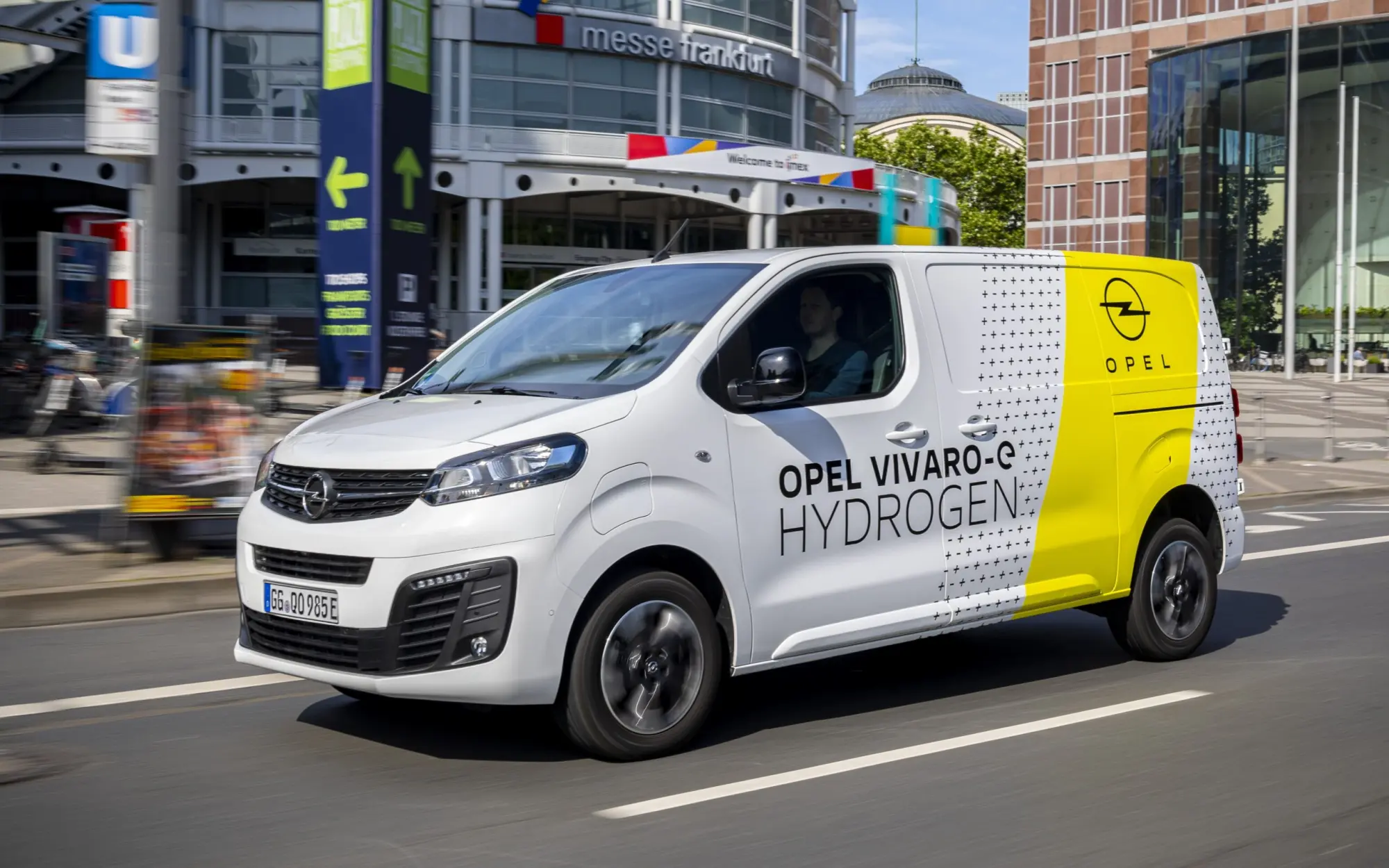 Opel Vivaro-e HYDROGEN: il veicolo elettrico Fuel Cell a zero emissioni