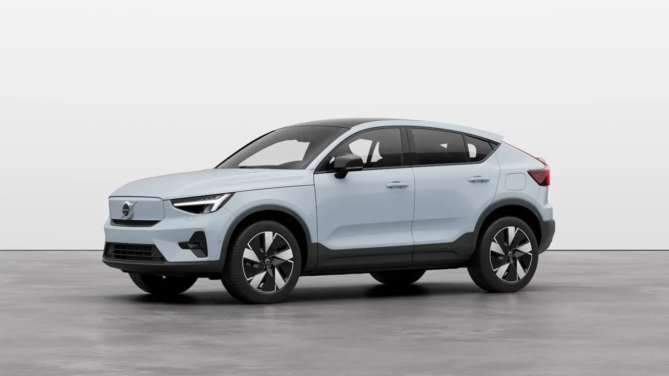 Volvo C40 e XC40: trazione posteriore, maggiore autonomia e ricarica più veloce