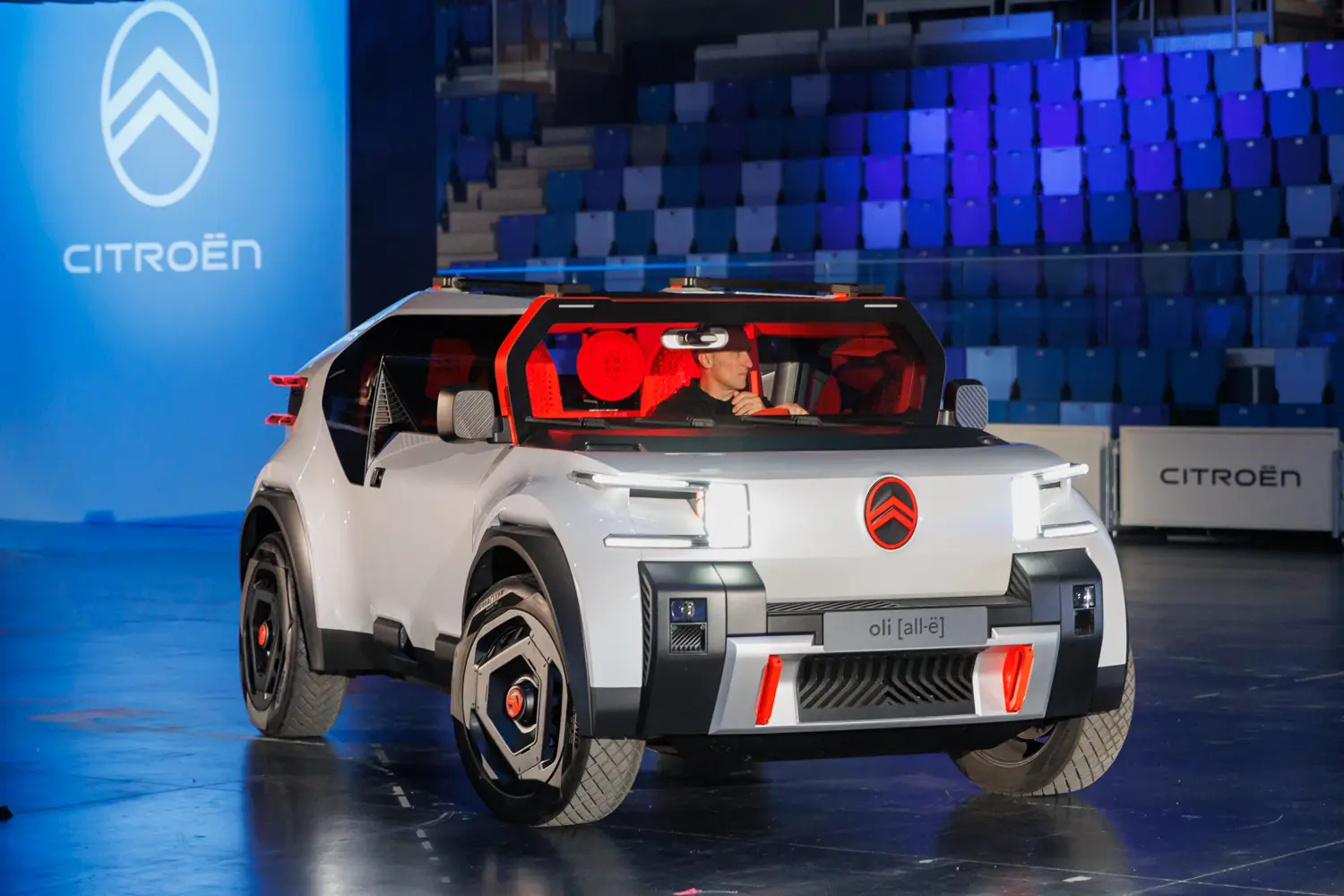 Citroën presenta oli [ALL-Ë] al mercato italiano