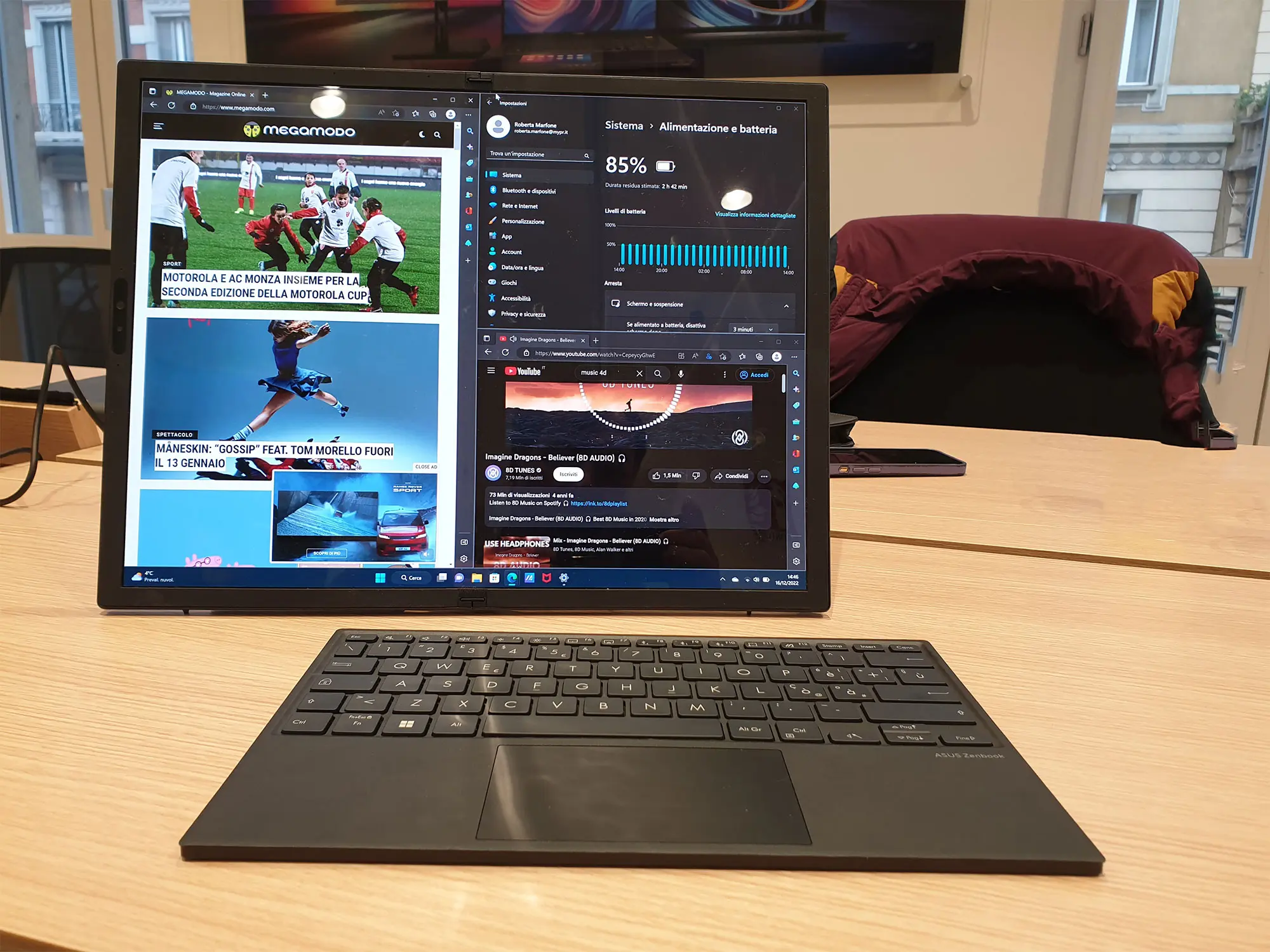 ASUS Zenbook Fold 17 OLED, il futuro è già qui